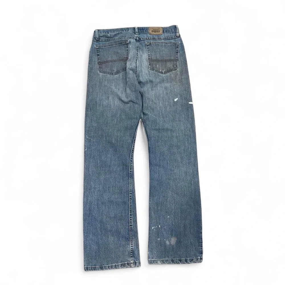 Wrangler Thrashed Relaxed Boot Cut Jeans Mens 32x32 Blue Distressed Workwear - Picture 6 of 8